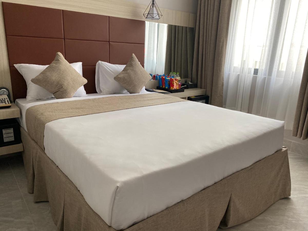 Holiday 2 Hotel Cần Thơ Exterior foto